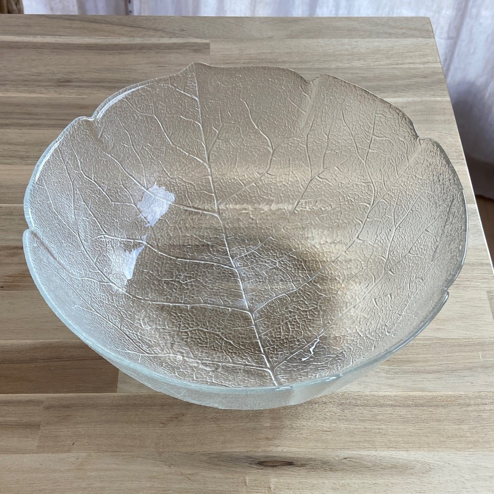 Arcoroc ASPEN Leaf 9" Salad or Serving Bowl